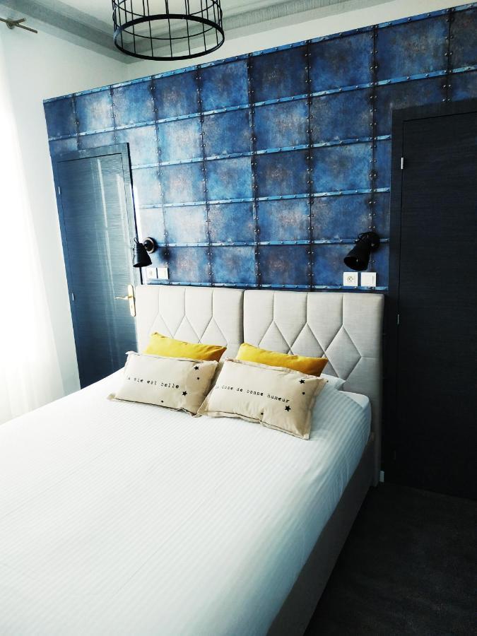 Hipster Suites - Chez Axelle - Кольмар Екстер'єр фото
